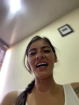 Snapshot of Esperanza_GS chatting on 02.27.26 Esperanza GS online show from 02.27.26