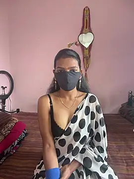 Snapshot of hot_kimaya chatting on 07.27.26 hot kimaya online show from 07.27.26