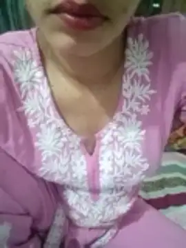 Snapshot of khushi_rawat chatting on 02.04.26 khushi rawat online show from 02.04.26