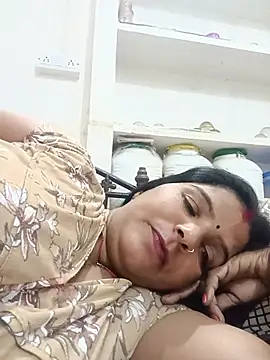 Snapshot of punamji_sexe chatting on 06.19.26 punamji sexe online show from 06.19.26