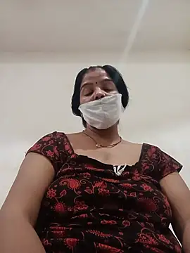 Snapshot of punamji_sexe chatting on 06.25.26 punamji sexe online show from 06.25.26