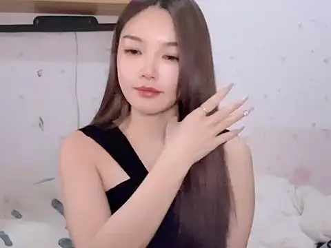 Snapshot of leilei660 chatting on 02.02.26 leilei660 online show from 02.02.26