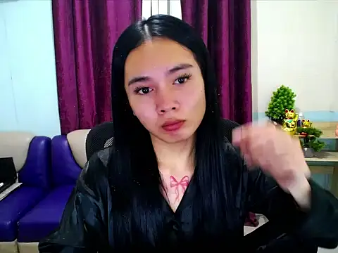 Snapshot of devine_goddess chatting on 04.26.26 devine goddess online show from 04.26.26