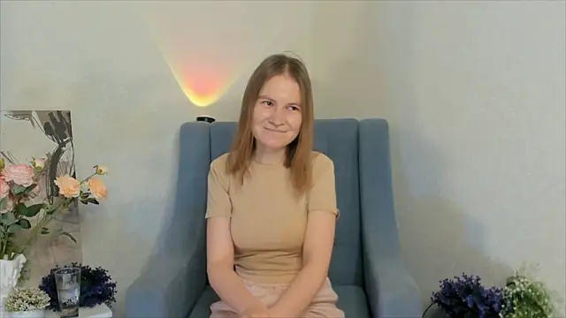 Snapshot of CleliaRostek chatting on 02.01.26 CleliaRostek online show from 02.01.26