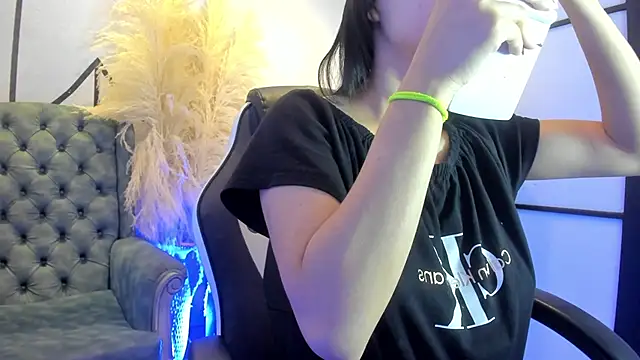 Snapshot of GemmaBrown chatting on 02.19.26 GemmaBrown online show from 02.19.26