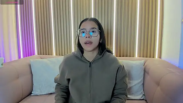 Luna Millers online show from 07.25.26