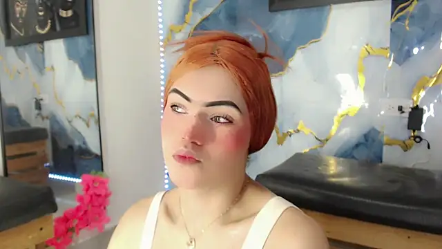 Snapshot of NathalialLooes chatting on 05.26.26 NathalialLooes online show from 05.26.26