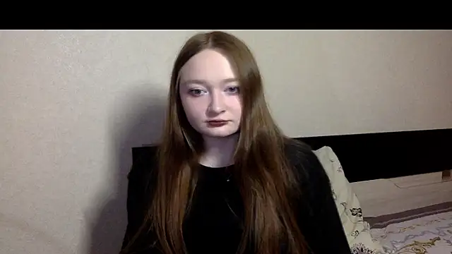 Snapshot of vikipinkk chatting on 02.02.26 vikipinkk online show from 02.02.26