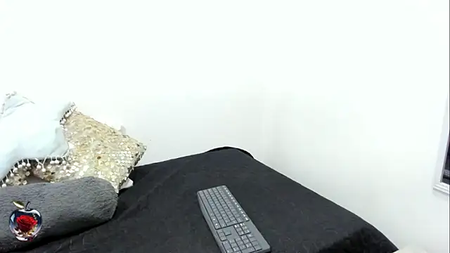 Snapshot of KimberlyVelez_ chatting on 02.17.26 KimberlyVelez online show from 02.17.26