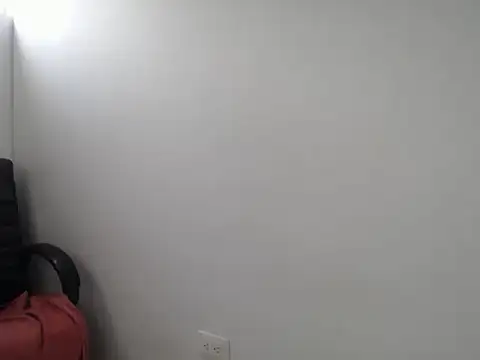 playfullpaulina online show from 04.14.26