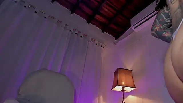 Victoria-swan online show from 02.27.26