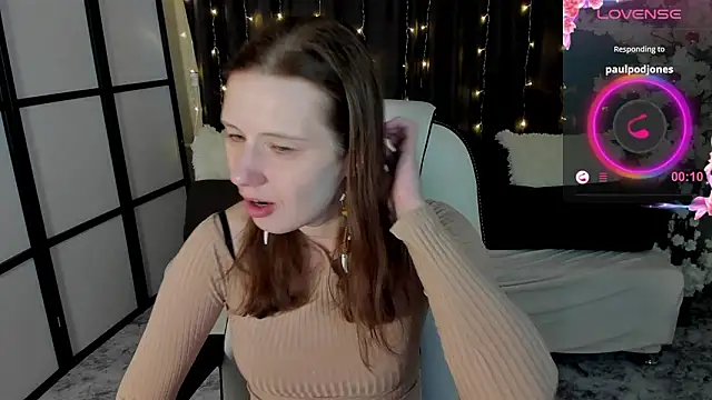 Snapshot of Kathrine_Meyer chatting on 02.18.26 Kathrine Meyer online show from 02.18.26