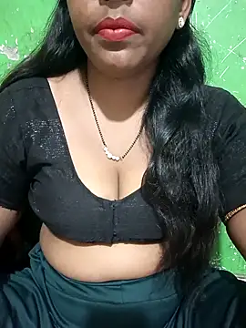 Snapshot of Parul-009 chatting on 03.18.26 Parul-009 online show from 03.18.26