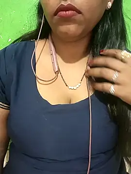 Snapshot of Parul-009 chatting on 04.04.26 Parul-009 online show from 04.04.26