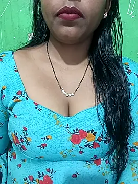 Snapshot of Parul-009 chatting on 04.05.26 Parul-009 online show from 04.05.26