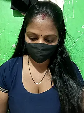 Snapshot of Parul-009 chatting on 04.14.26 Parul-009 online show from 04.14.26