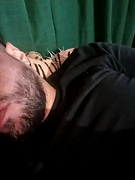 Snapshot of barbon30 chatting on 04.01.26 barbon30 online show from 04.01.26