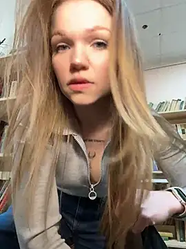 Snapshot of StreetSquirt chatting on 04.25.26 StreetSquirt online show from 04.25.26
