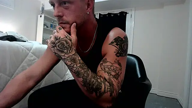 HotnCole online show from 03.21.26