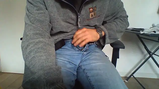 Snapshot of andre_italy chatting on 03.22.26 andre italy online show from 03.22.26