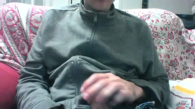 Snapshot of andre_italy chatting on 03.29.26 andre italy online show from 03.29.26