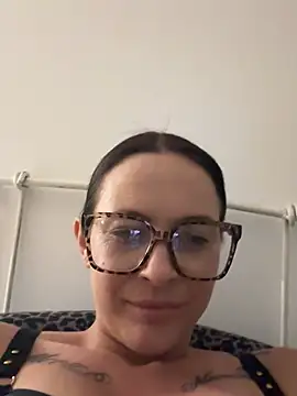 SophieSchmidt online show from 04.10.26