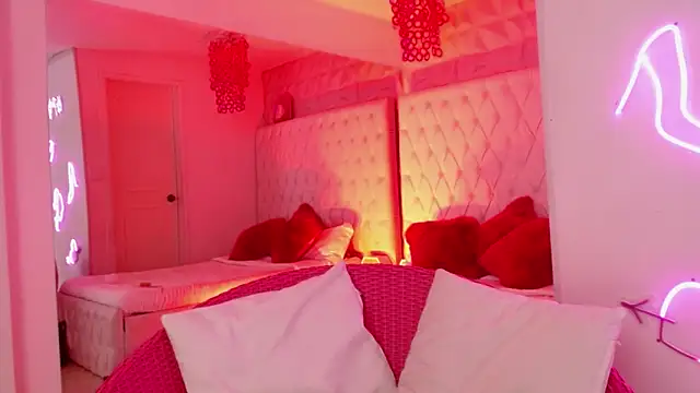 Kitty madness online show from 04.06.26