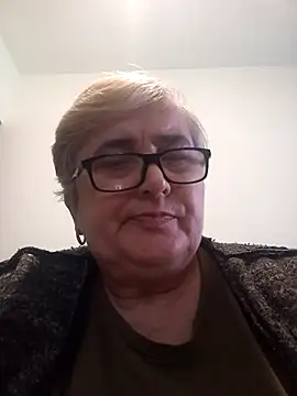 Snapshot of SusanStar874 chatting on 02.04.26 SusanStar874 online show from 02.04.26