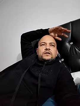 InstintoElite online show from 02.25.26