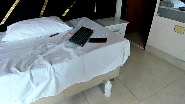 Snapshot of AngieLafourcade chatting on 02.08.26 AngieLafourcade online show from 02.08.26