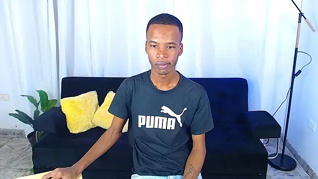 Snapshot of gusy_18 chatting on 02.06.26 gusy 18 online show from 02.06.26