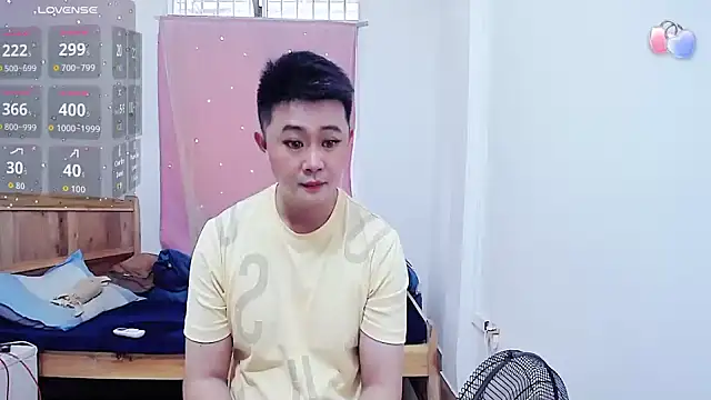 wwwhh777 online show from 04.07.26