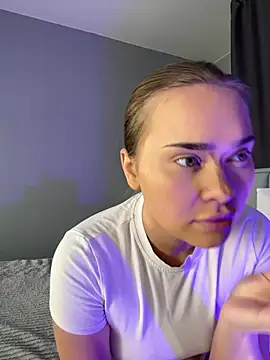 MonicaWestt online show from 02.19.26