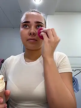 Snapshot of MonicaWestt chatting on 03.13.26 MonicaWestt online show from 03.13.26