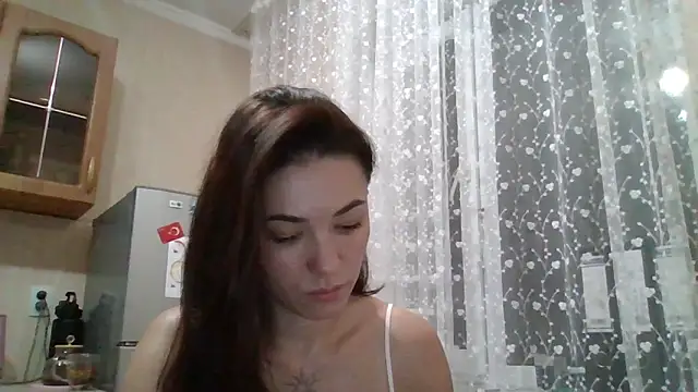 Dream Petal  online show from 03.19.26