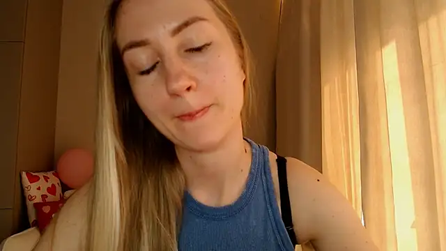 BluueSilk online show from 03.20.25