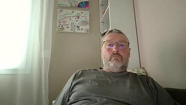 doudou310 online show from 04.17.26