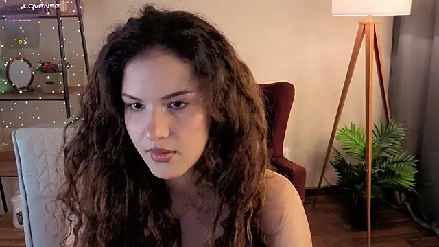 Lili Torin online show from 07.11.26
