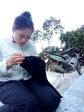 Snapshot of l_kiss chatting on 02.21.26 l kiss online show from 02.21.26