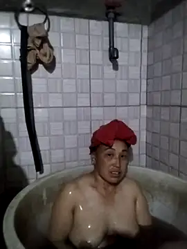 Snapshot of Tina-beo chatting on 02.01.26 Tina-beo online show from 02.01.26