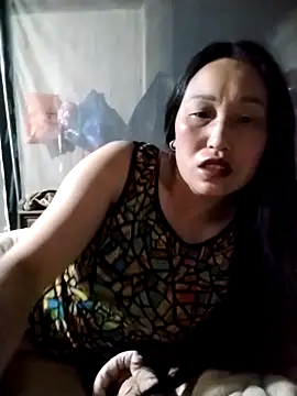 Snapshot of Tina-beo chatting on 02.13.26 Tina-beo online show from 02.13.26