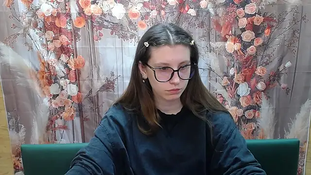 LilianaShine online show from 03.04.26