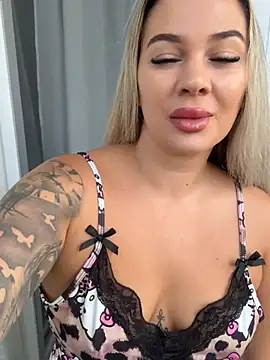 sexybatwomen33 online show from 07.23.26