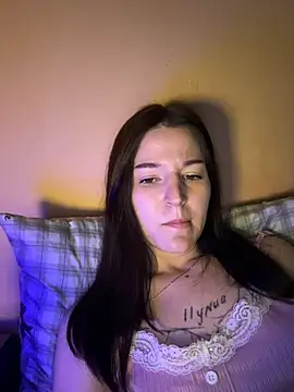 OliaLav online show from 02.23.26