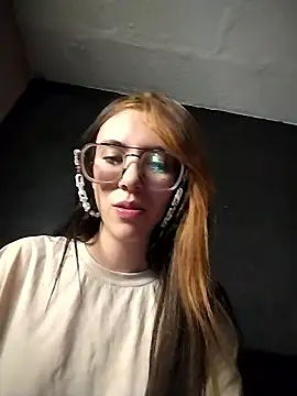 Snapshot of Winniedepootha chatting on 02.08.26 Winniedepootha online show from 02.08.26