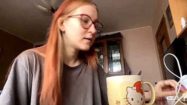 Snapshot of LaureenVielma chatting on 02.10.26 LaureenVielma online show from 02.10.26