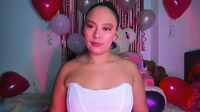 Snapshot of Kylievoos chatting on 02.12.26 Kylievoos online show from 02.12.26