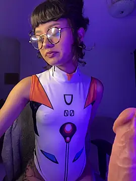 Miamhua-Cat- online show from 02.05.26