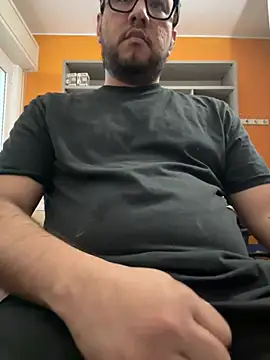 latinocalientehot online show from 07.18.26