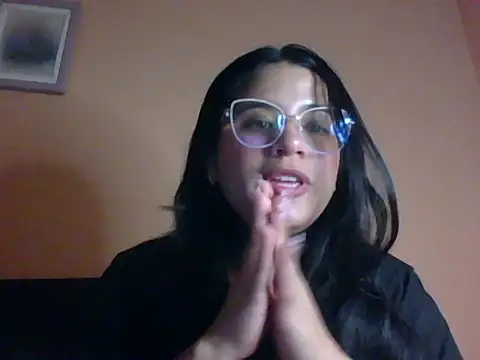 Snapshot of Katlovers chatting on 02.26.26 Katlovers online show from 02.26.26